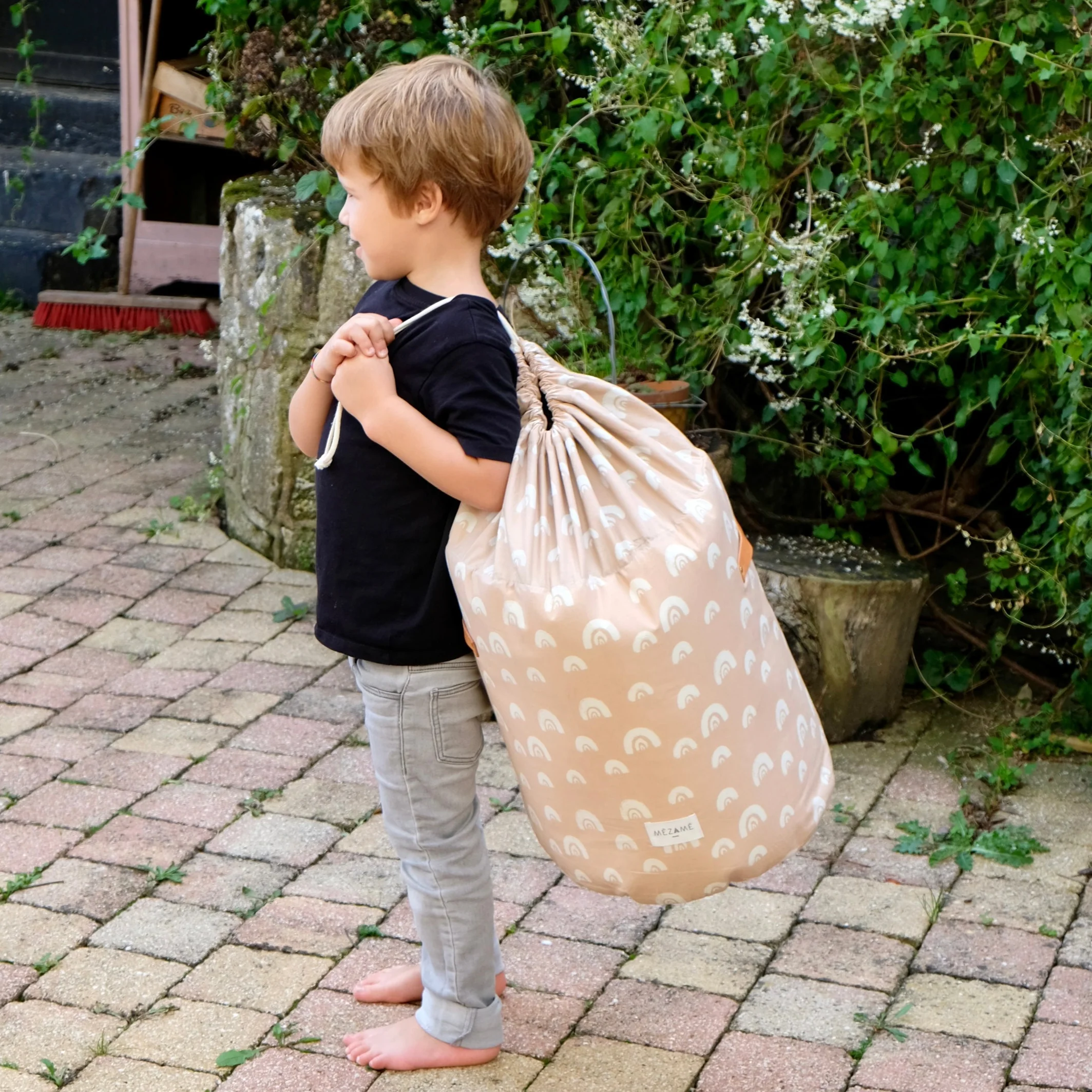Ciao Bazar Arc en Pêche - Image 6